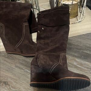 Dr. Scholl's Chocolate Wedge Boots
Soft suede